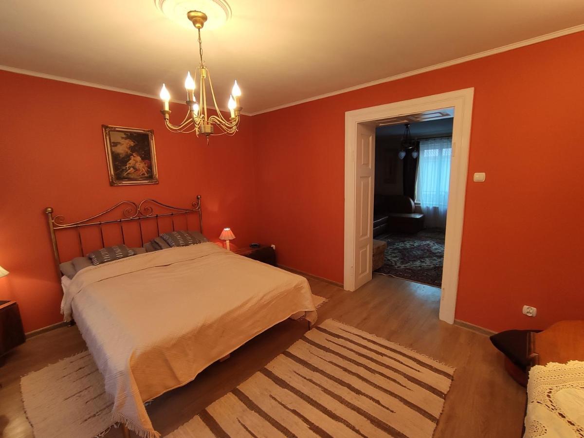 Apartmán Dom Pod Zegarem Přemyšl Exteriér fotografie